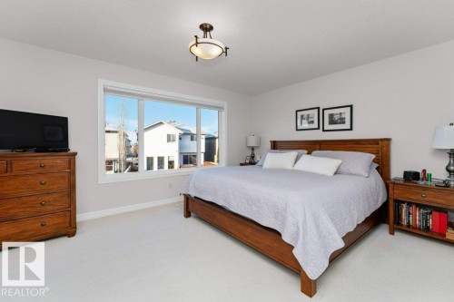 8220 Shaske Place, Edmonton, AB - Indoor Photo Showing Bedroom