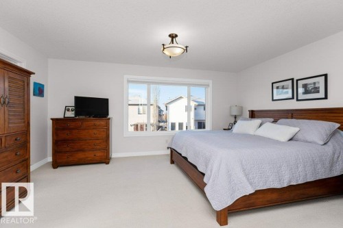 8220 Shaske Place, Edmonton, AB - Indoor Photo Showing Bedroom