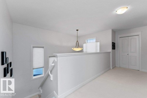 8220 Shaske Place, Edmonton, AB - Indoor Photo Showing Other Room