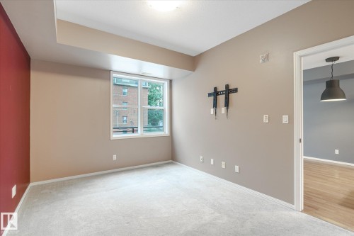 511 10503 98 Avenue, Edmonton, AB - Indoor Photo Showing Other Room