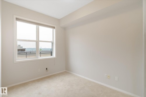 511 10503 98 Avenue, Edmonton, AB - Indoor Photo Showing Other Room