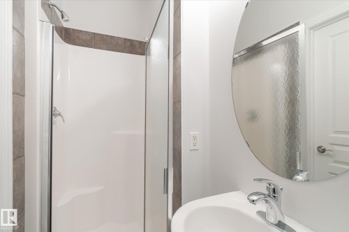 511 10503 98 Avenue, Edmonton, AB - Indoor Photo Showing Bathroom