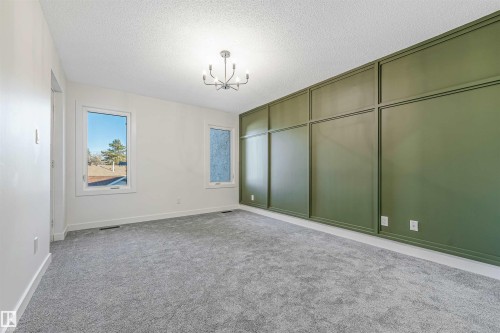 6030 Mill Woods Rd S, Edmonton, AB - Indoor Photo Showing Other Room