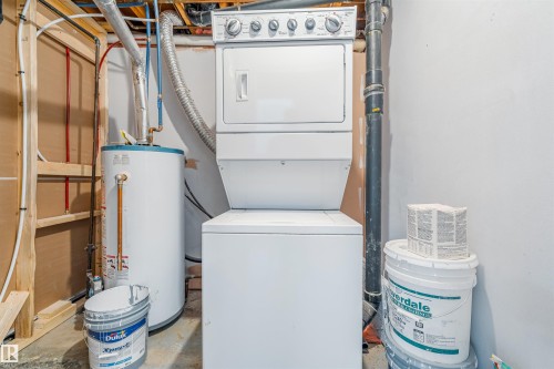 6030 Mill Woods Rd S, Edmonton, AB - Indoor Photo Showing Laundry Room