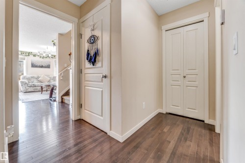 2919 16 Avenue, Edmonton, AB - Indoor Photo Showing Other Room