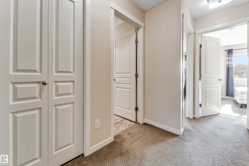 2919 16 Avenue, Edmonton, AB - Indoor Photo Showing Other Room