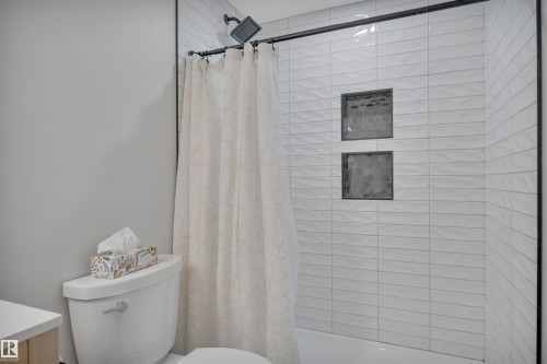 153 Camelot Avenue, Leduc, AB - Indoor Photo Showing Bathroom