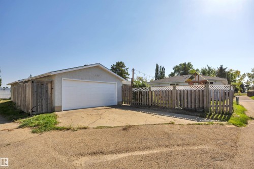 153 Camelot Avenue, Leduc, AB - Outdoor With Exterior