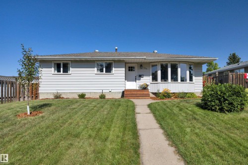 153 Camelot Avenue, Leduc, AB - Outdoor