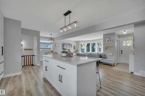 153 Camelot Avenue, Leduc, AB - Indoor Photo Showing Kitchen
