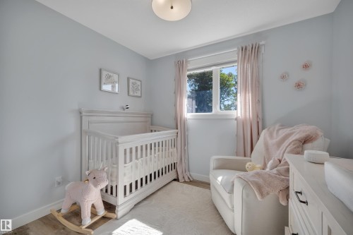 153 Camelot Avenue, Leduc, AB - Indoor Photo Showing Bedroom