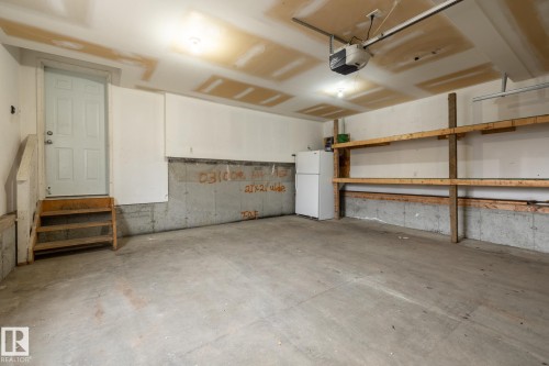 514 79 Street, Edmonton, AB - Indoor Photo Showing Garage