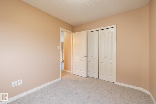 514 79 Street, Edmonton, AB - Indoor Photo Showing Other Room