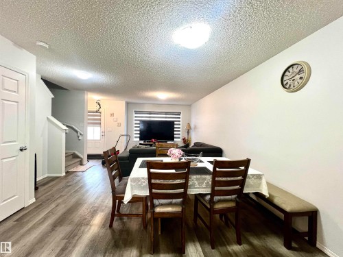 3026 Checknita Way, Edmonton, AB - Indoor Photo Showing Dining Room