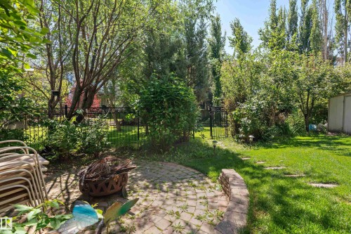 617 Dalhousie Crescent, Edmonton, AB - Outdoor