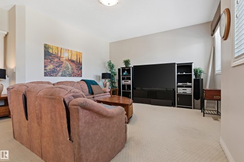 617 Dalhousie Crescent, Edmonton, AB - Indoor