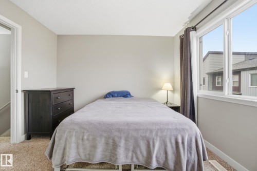 29 4470 Prowse Road, Edmonton, AB - Indoor Photo Showing Bedroom