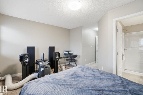 29 4470 Prowse Road, Edmonton, AB - Indoor Photo Showing Bedroom