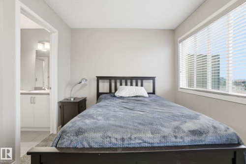 29 4470 Prowse Road, Edmonton, AB - Indoor Photo Showing Bedroom