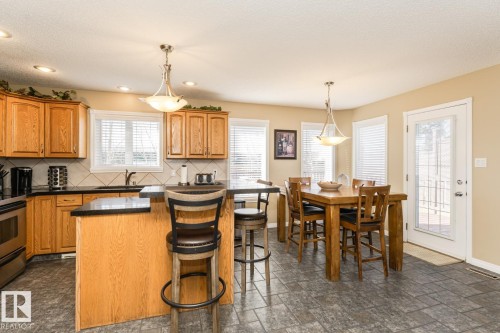 12927 Hudson Way, Edmonton, AB - Indoor