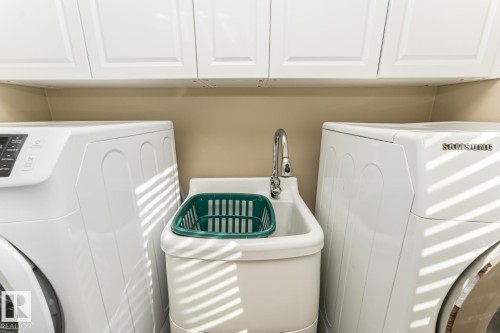 12927 Hudson Way, Edmonton, AB - Indoor Photo Showing Laundry Room