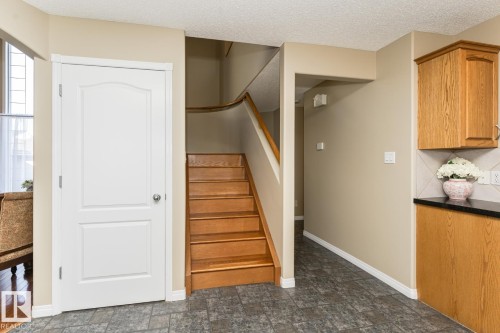 12927 Hudson Way, Edmonton, AB - Indoor Photo Showing Other Room