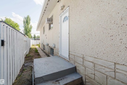 8123 8125 83 Avenue, Edmonton, AB - Outdoor