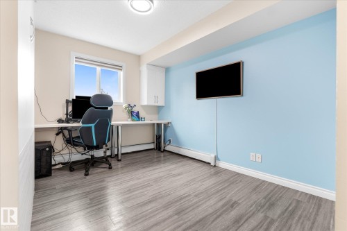 303 396 Silver Berry Road, Edmonton, AB - Indoor