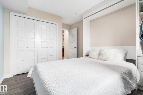 303 396 Silver Berry Road, Edmonton, AB - Indoor Photo Showing Bedroom