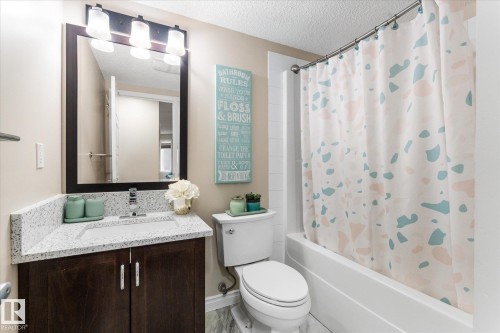 303 396 Silver Berry Road, Edmonton, AB - Indoor Photo Showing Bathroom