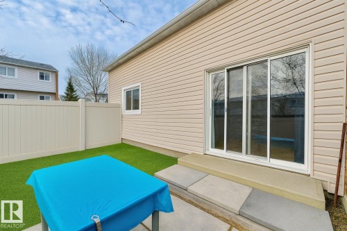 180 Centennial Court, Edmonton, AB - Outdoor With Exterior