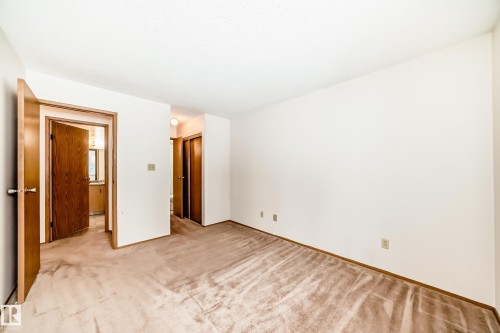 104 70 Alpine Place, St. Albert, AB - Indoor Photo Showing Other Room