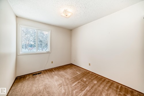 104 70 Alpine Place, St. Albert, AB - Indoor Photo Showing Other Room
