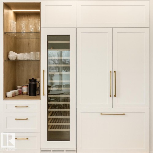 820 Ormsby Close, Edmonton, AB - Indoor Photo Showing Other Room