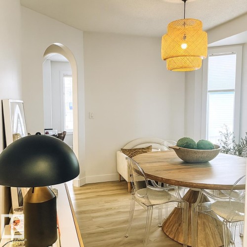 820 Ormsby Close, Edmonton, AB - Indoor Photo Showing Dining Room