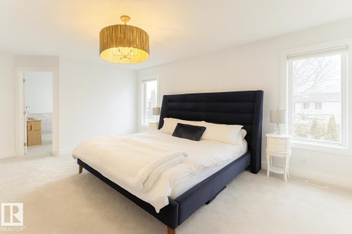 820 Ormsby Close, Edmonton, AB - Indoor Photo Showing Bedroom