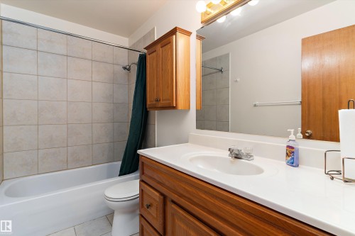 152 Corithia Drive, Leduc, AB - Indoor Photo Showing Bathroom