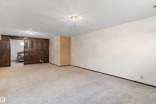 152 Corithia Drive, Leduc, AB - Indoor Photo Showing Other Room