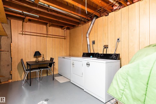 152 Corithia Drive, Leduc, AB - Indoor Photo Showing Laundry Room