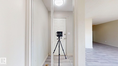 1508 62 Street, Edmonton, AB - Indoor Photo Showing Other Room