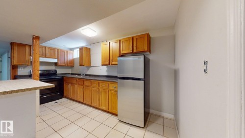 1508 62 Street, Edmonton, AB - Indoor Photo Showing Kitchen