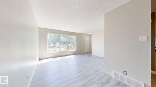 1508 62 Street, Edmonton, AB - Indoor Photo Showing Other Room