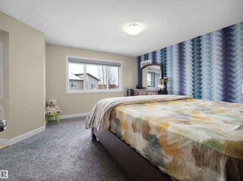 8716 Carson Way, Edmonton, AB - Indoor Photo Showing Bedroom