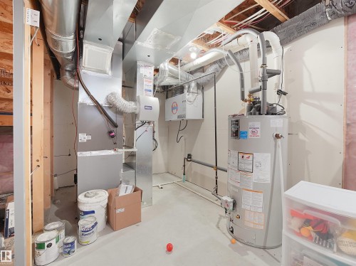 8716 Carson Way, Edmonton, AB - Indoor Photo Showing Basement