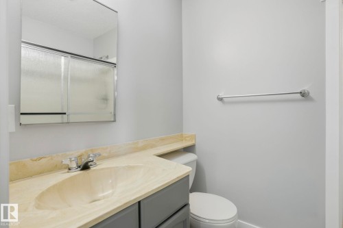 14208 30 Street, Edmonton, AB - Indoor Photo Showing Bathroom
