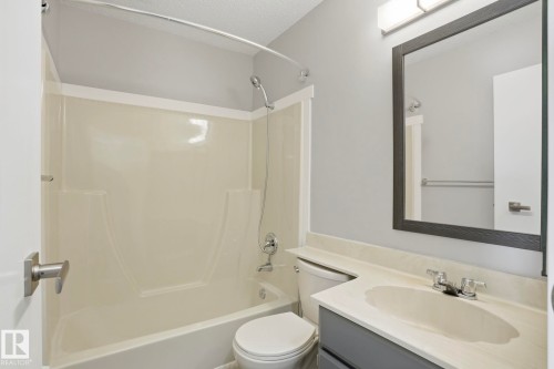 14208 30 Street, Edmonton, AB - Indoor Photo Showing Bathroom