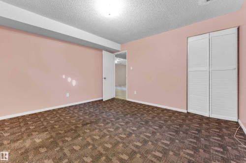 8103 14 Avenue, Edmonton, AB - Indoor Photo Showing Other Room
