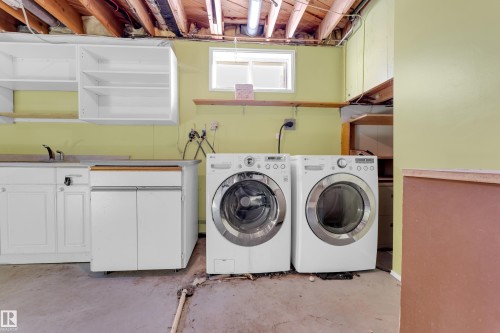 8103 14 Avenue, Edmonton, AB - Indoor Photo Showing Laundry Room