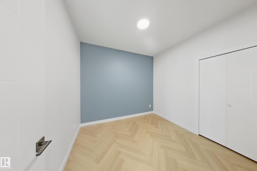 1558 Siskin Link Link, Edmonton, AB - Indoor Photo Showing Other Room