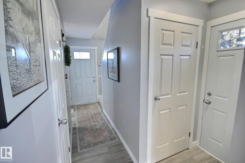 3519 16A Avenue, Edmonton, AB - Indoor Photo Showing Other Room